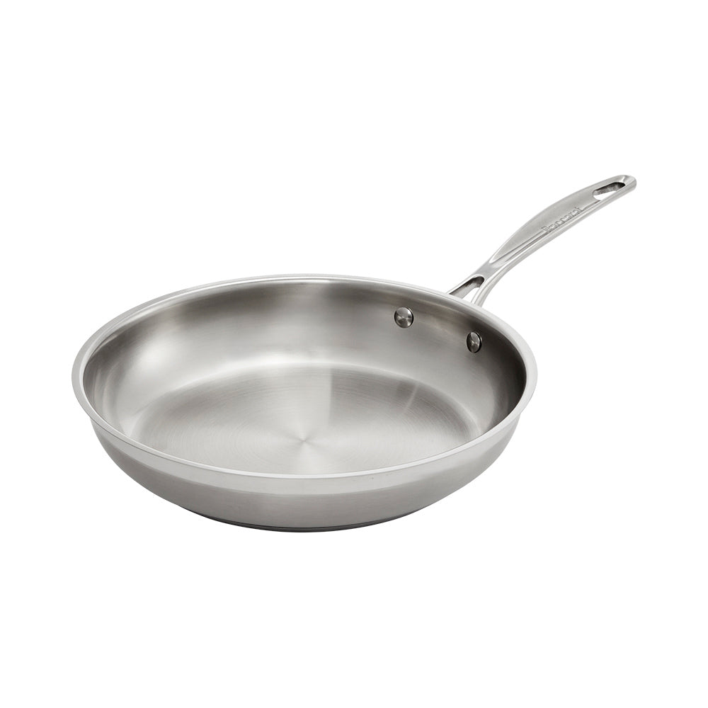 A premium nonstick frypan with a durable design and elegant finish - Baccarat Iconix