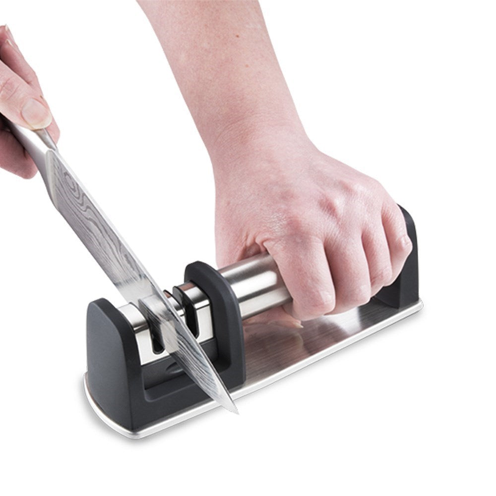 Elegant paring knife with a 9cm blade featuring a sleek design and sharp edge - Baccarat Damashiro