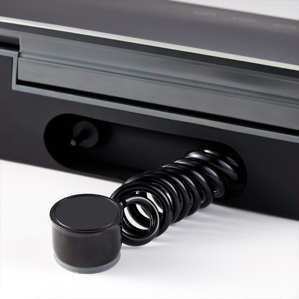 Open UV sterilizer box with white light tube and black exterior compact air fryer 5 7l - Baccarat