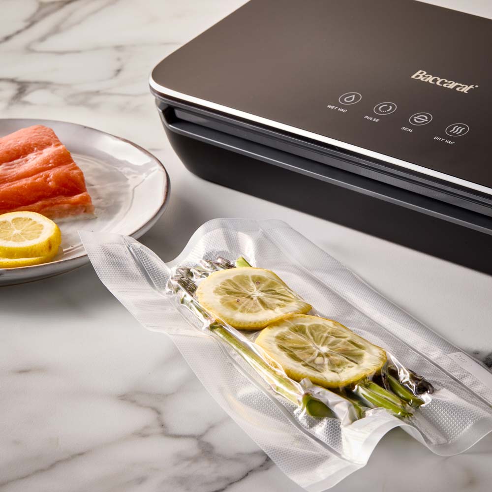Open UV sterilizer box with white light tube and black exterior compact air fryer 5 7l - Baccarat