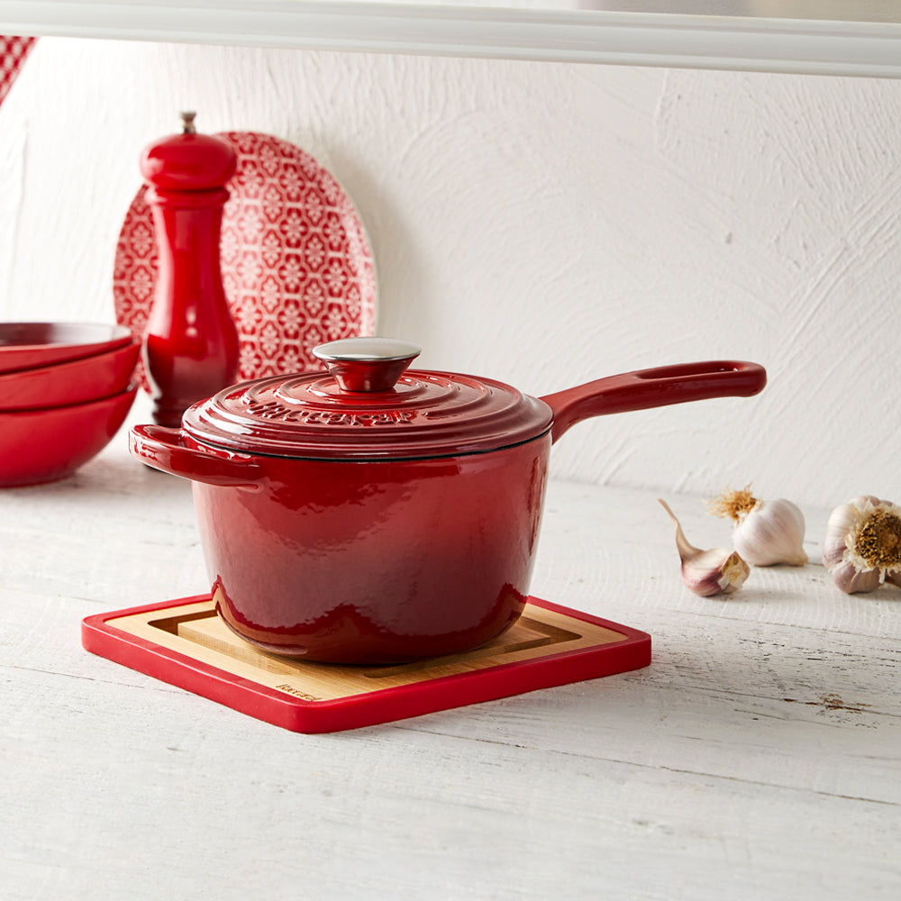 Baccarat Le Connoisseur Cast Iron Saucepan 16cm 1.5L Red