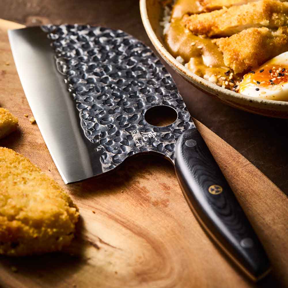 Baccarat KUROI KIBA Moon Knife 17.5cm detail image at Baccarat