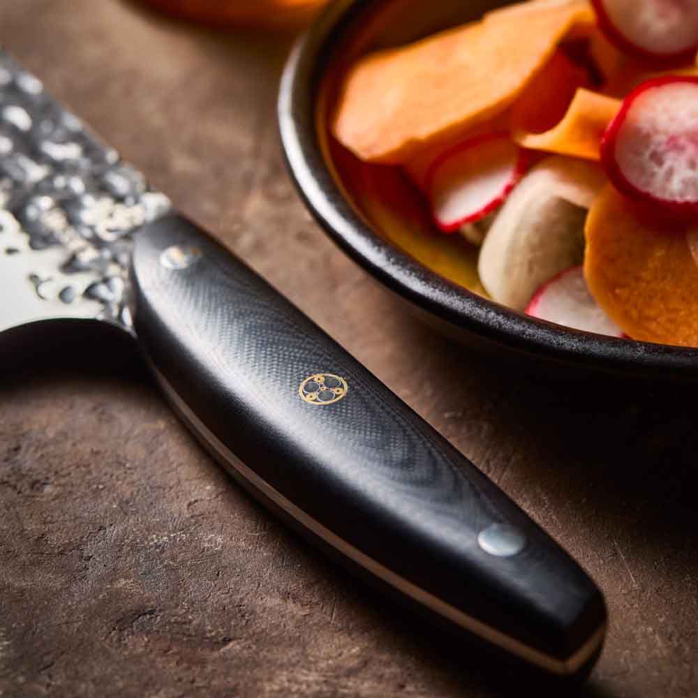 Baccarat KUROI KIBA Santoku Knife 18cm detail image of handle at Baccarat