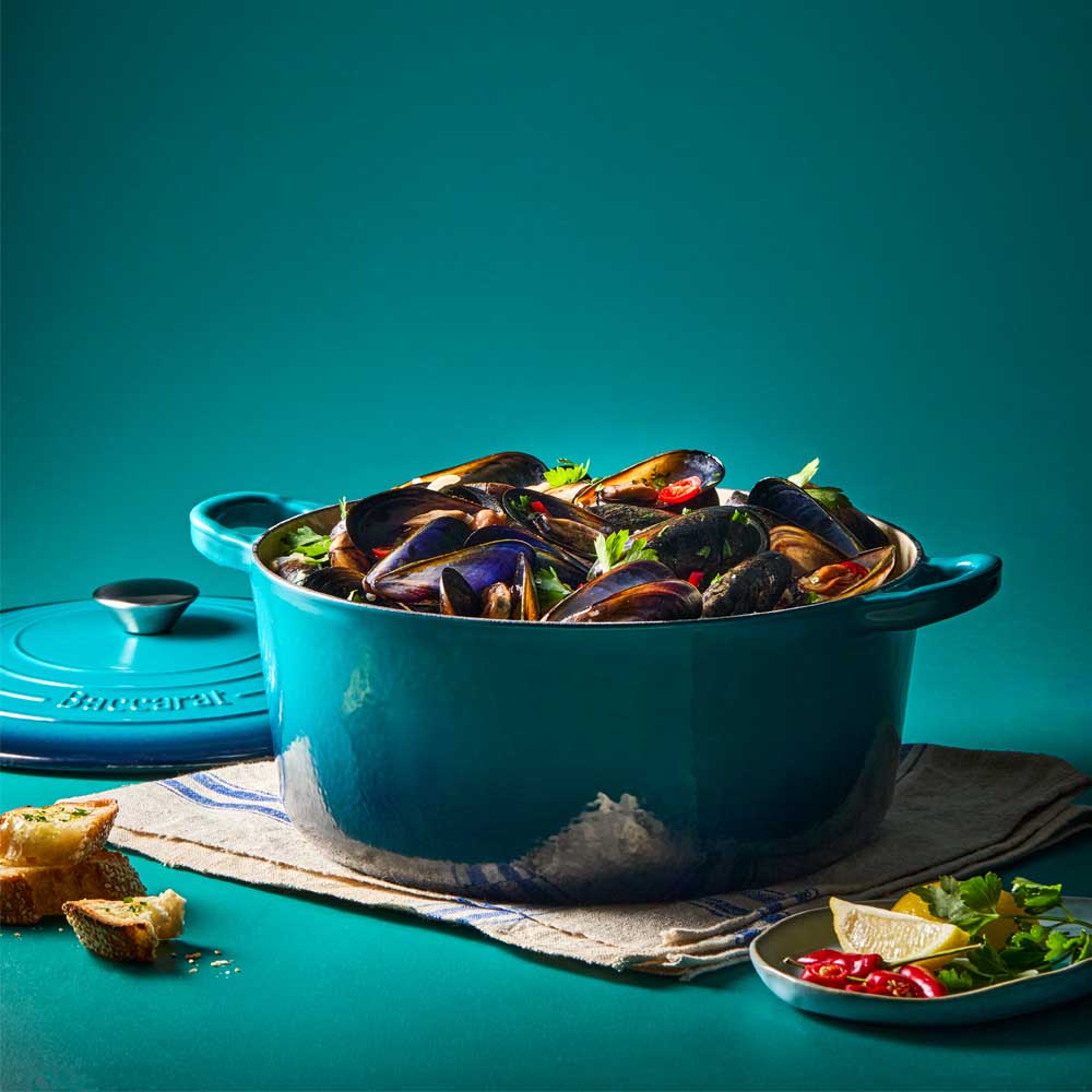 Baccarat Le Connoisseur Cast Iron Round French Oven 6.3L Lagoon - Limited Edition