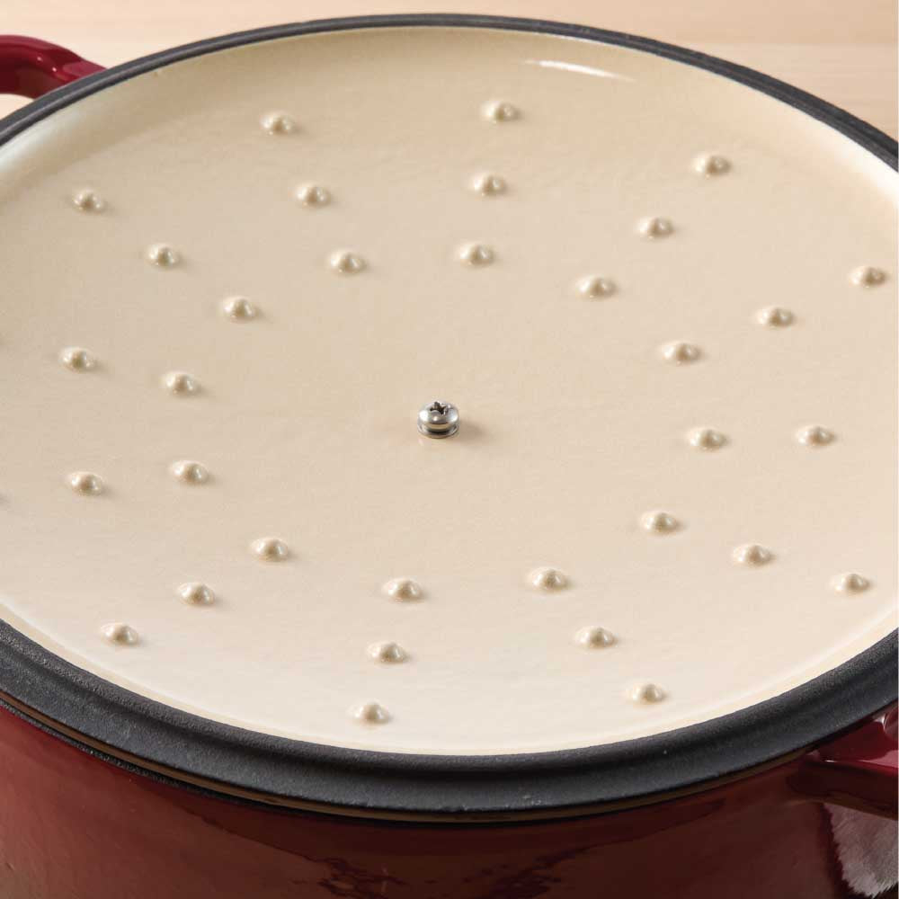 Baccarat Le Connoisseur Cast Iron Round French Oven 6.3L Merlot Red at Baccarat