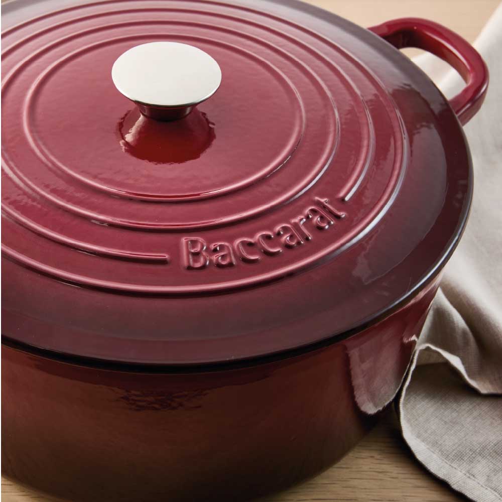 Baccarat Le Connoisseur Cast Iron Round French Oven 6.3L Merlot Red at Baccarat