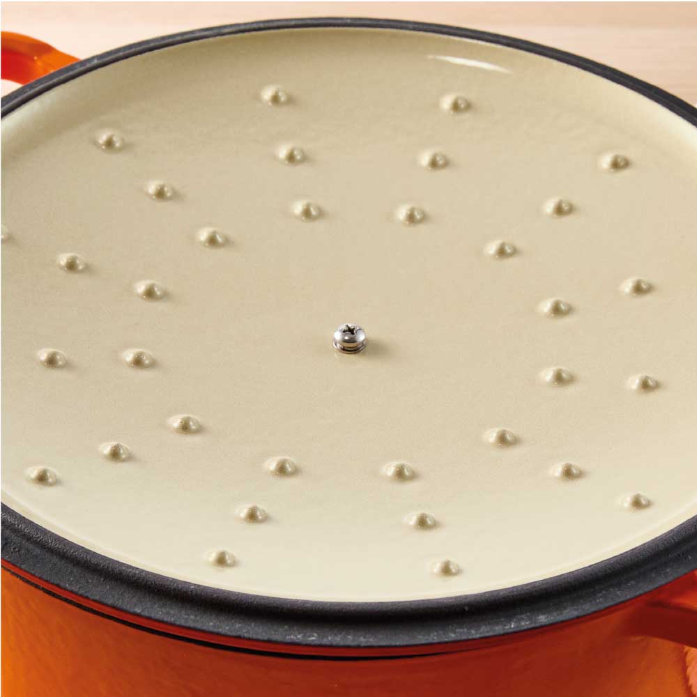 Baccarat Le Connoisseur Cast Iron Round French Oven 6.3L Lava Orange at Baccarat