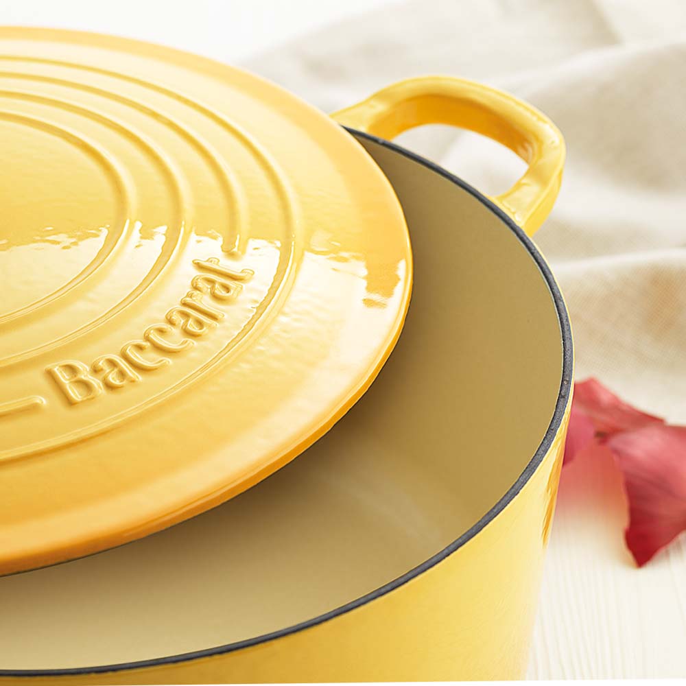 Baccarat Le Connoisseur Cast Iron Round French Oven 29cm 6.3L Honey