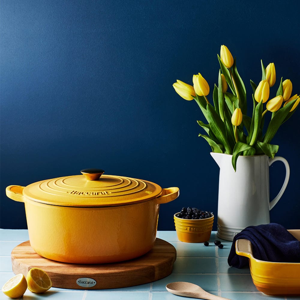 Baccarat Le Connoisseur Cast Iron Round French Oven 29cm 6.3L Honey
