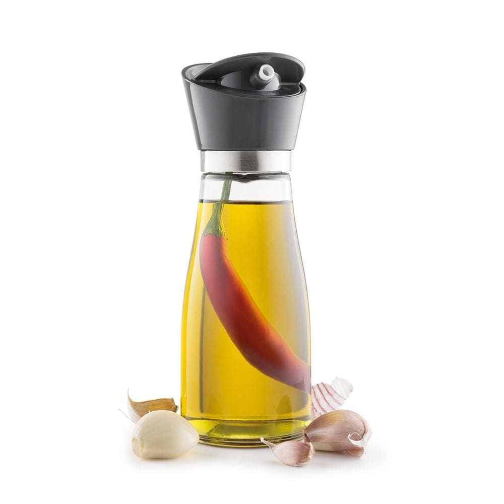 Baccarat Prepare Twist & Pour Oil Bottle